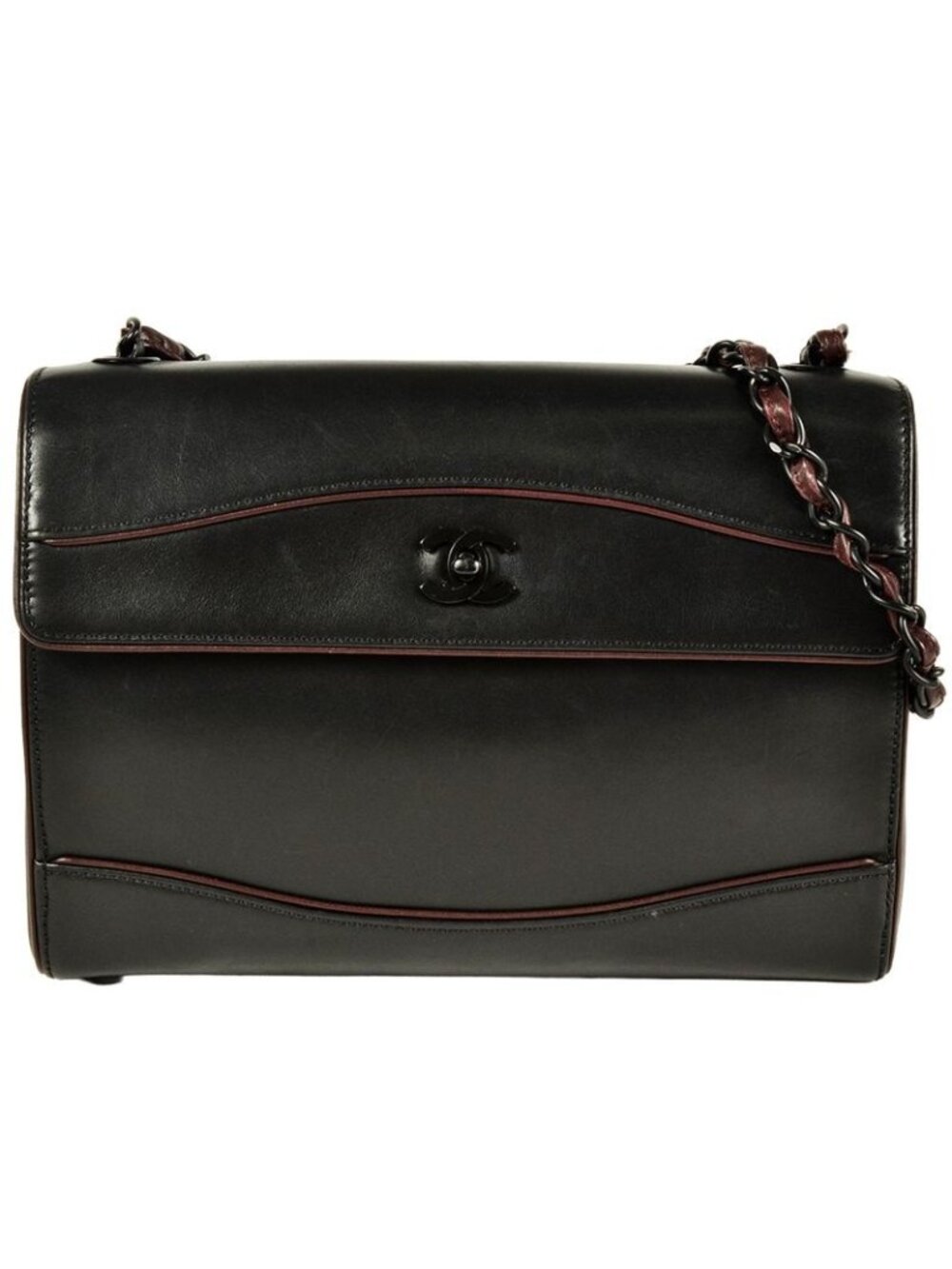 Chanel Chain Shoulder Bag Lambskin Black 7 Figures 6 Units